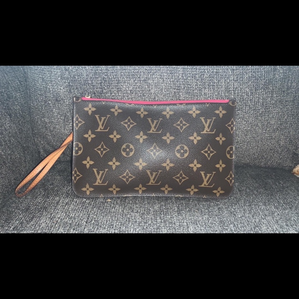 Authentic LV wallet